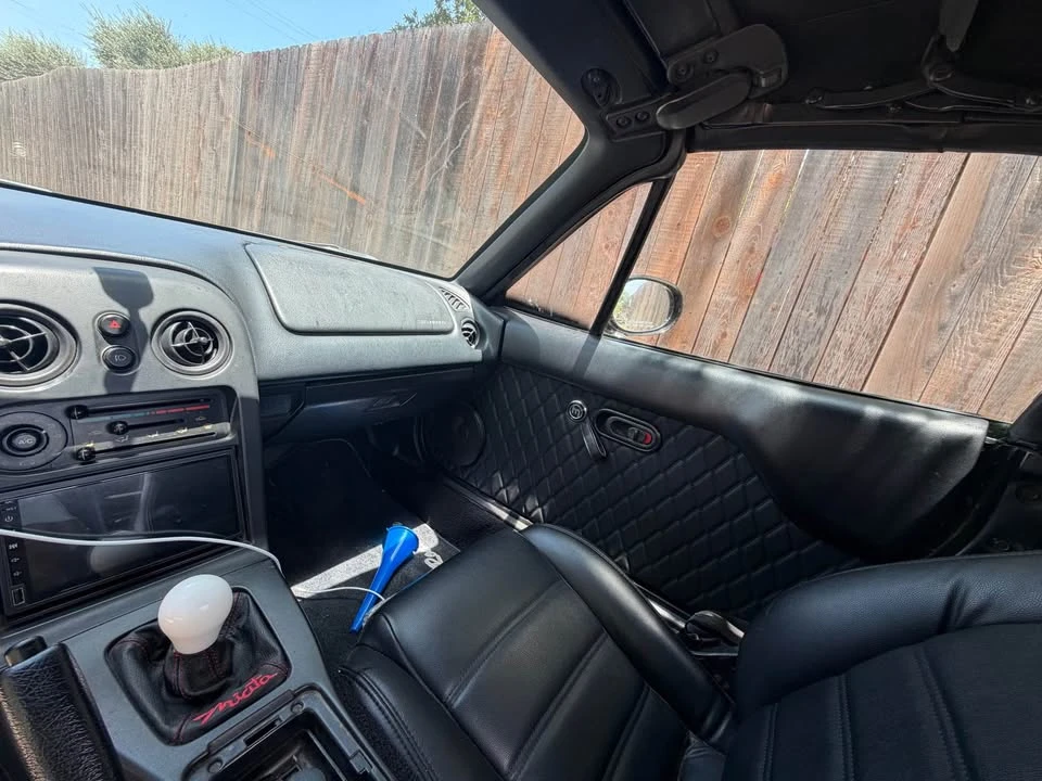 1997 Mazda NA MX-5 Miata - Image 4 of 5