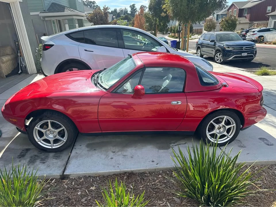 1997 Mazda NA MX-5 Miata - Image 2 of 11