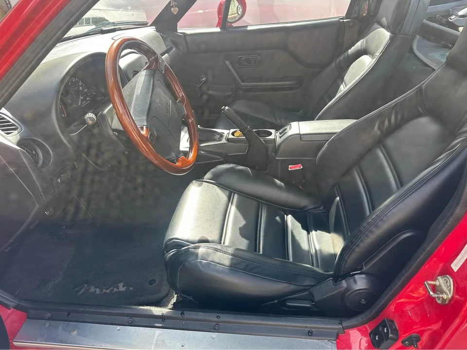 1997 Mazda NA MX-5 Miata - Image 9 of 11