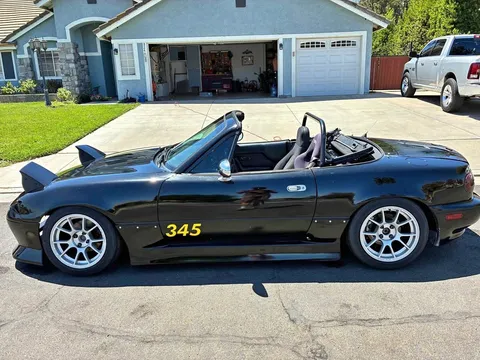 1997 Mazda MX-5 LS Convertible 2D