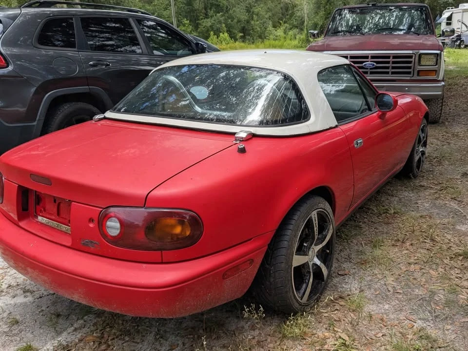1997 Mazda NA MX-5 Miata - Image 4 of 7
