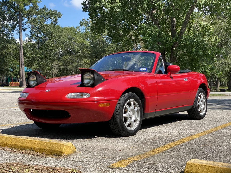 1997 Mazda NA MX-5 Miata - Image 15 of 31