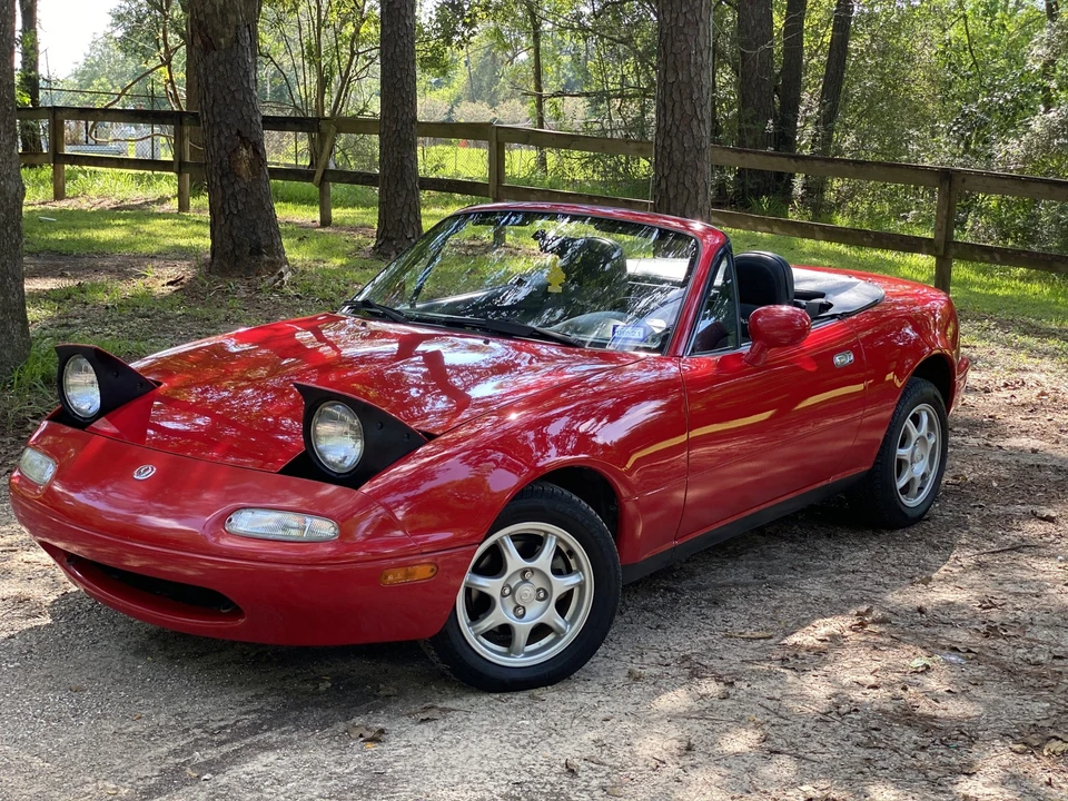 1997 Mazda NA MX-5 Miata - Image 16 of 31