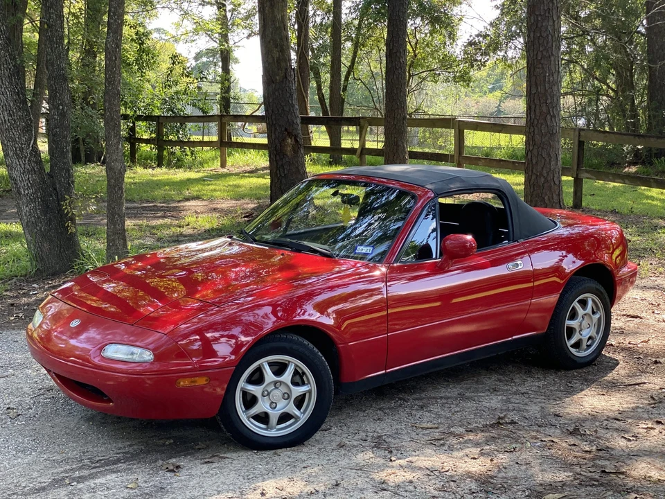 1997 Mazda NA MX-5 Miata - Image 17 of 31