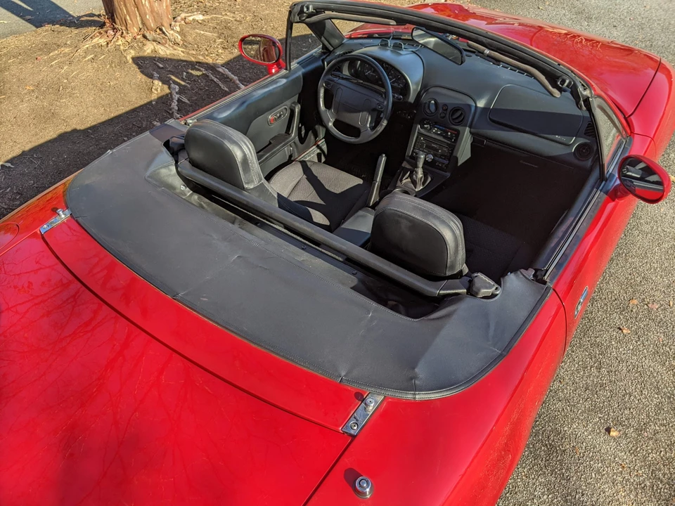 1997 Mazda NA MX-5 Miata - Image 18 of 31