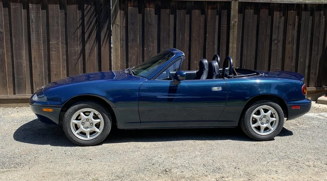 1997 Mazda NA MX-5 Miata - Image 5 of 31