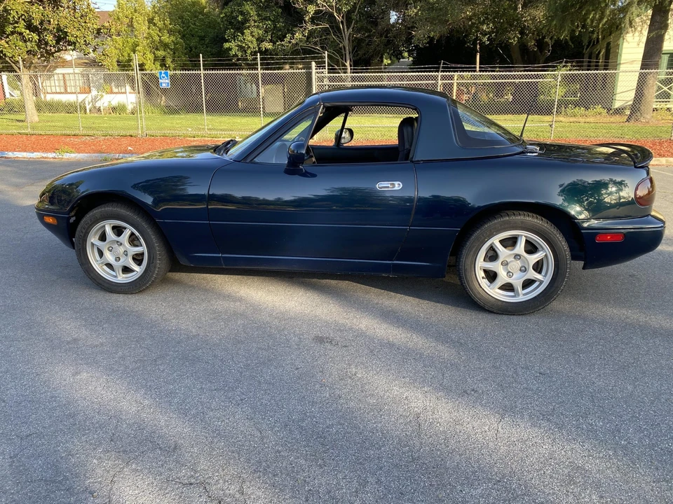 1997 Mazda NA MX-5 Miata - Image 21 of 31