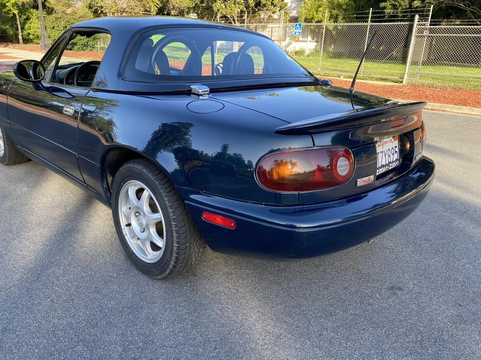 1997 Mazda NA MX-5 Miata - Image 22 of 31