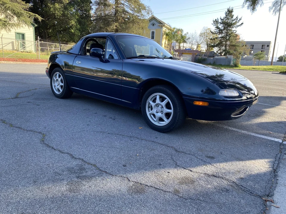 1997 Mazda NA MX-5 Miata - Image 26 of 31