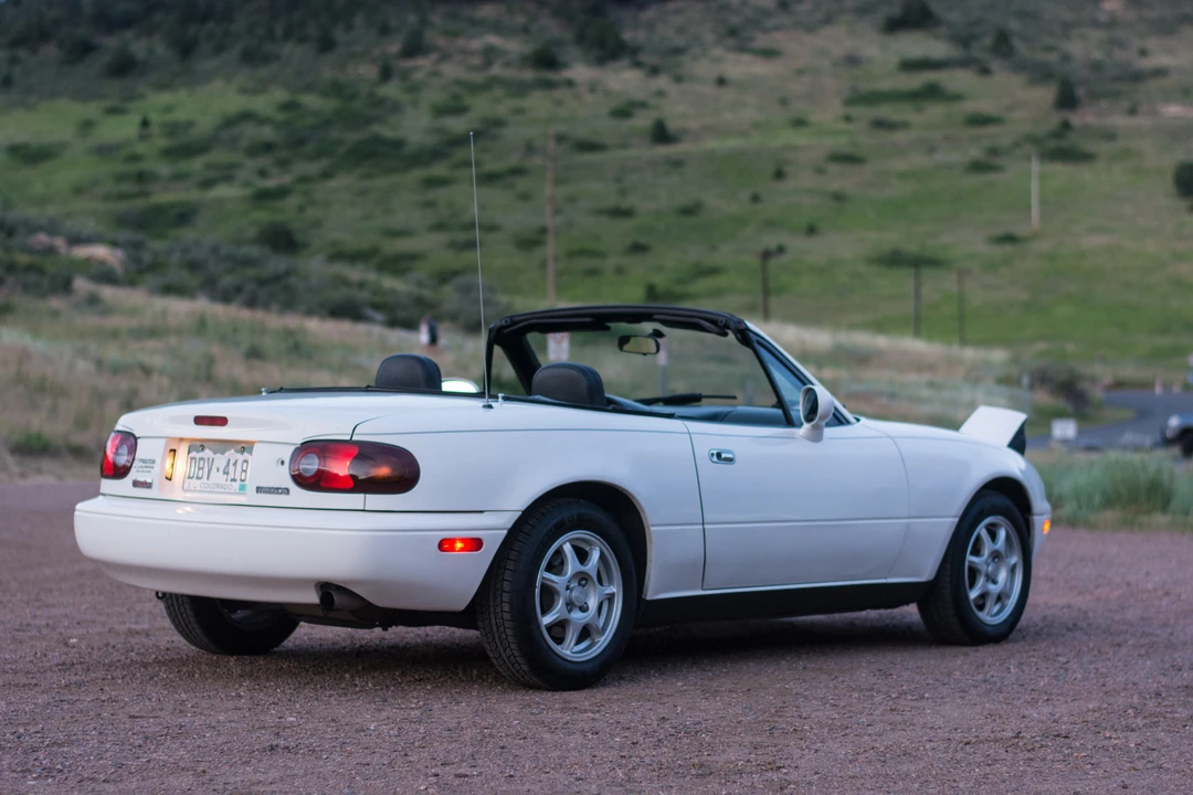 1997 Mazda NA MX-5 Miata - Image 17 of 31