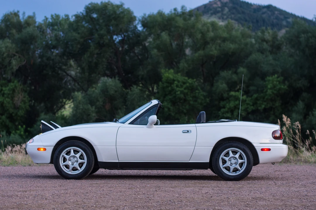 1997 Mazda NA MX-5 Miata - Image 11 of 31