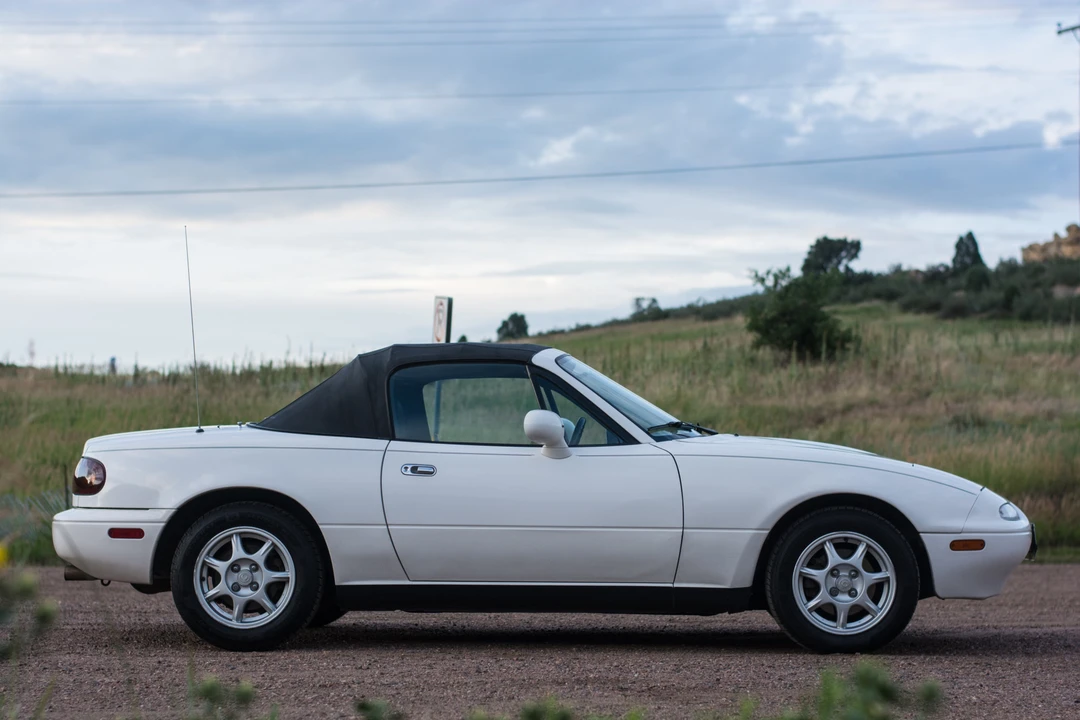 1997 Mazda NA MX-5 Miata - Image 19 of 31