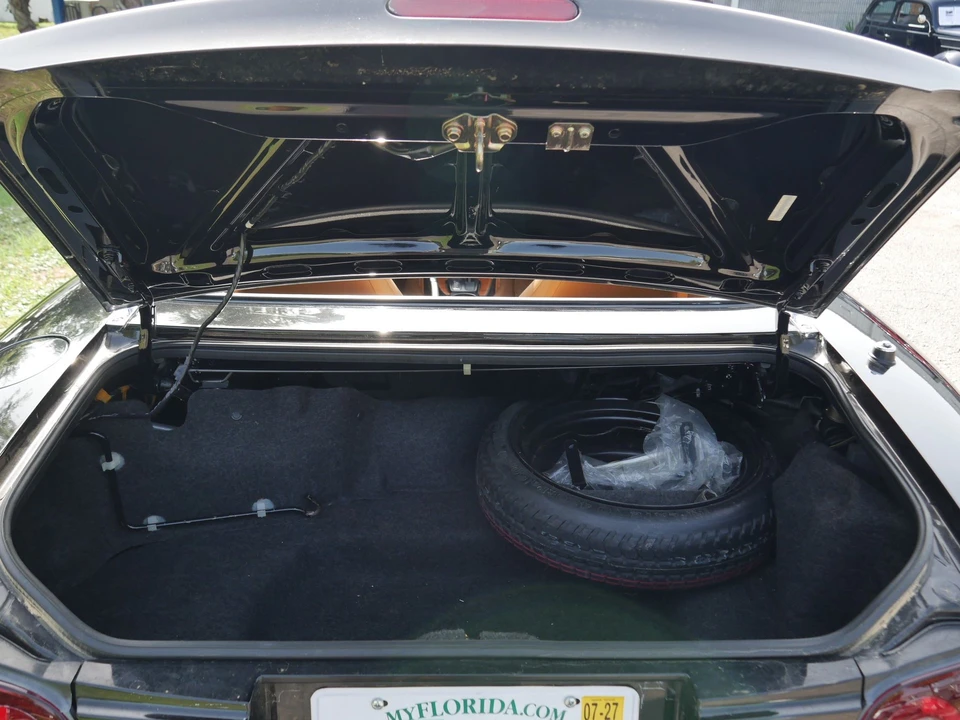 1997 Mazda NA MX-5 Miata - Image 11 of 13