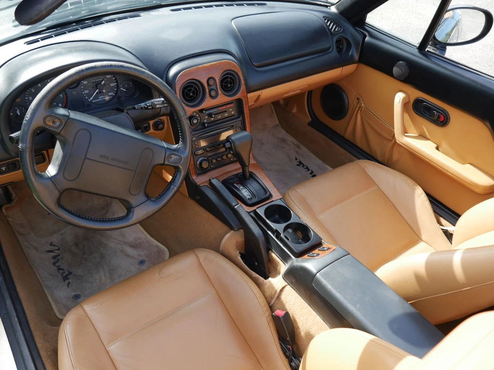 1997 Mazda NA MX-5 Miata - Image 8 of 13