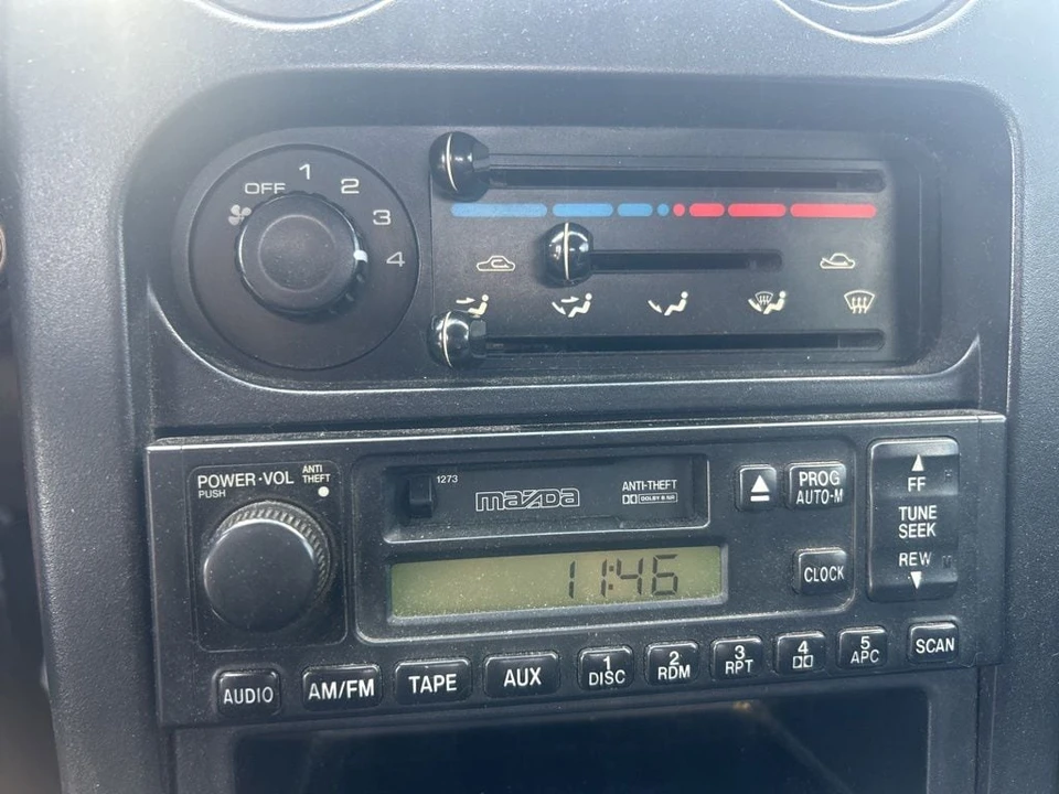 1997 Mazda NA MX-5 Miata - Image 7 of 9