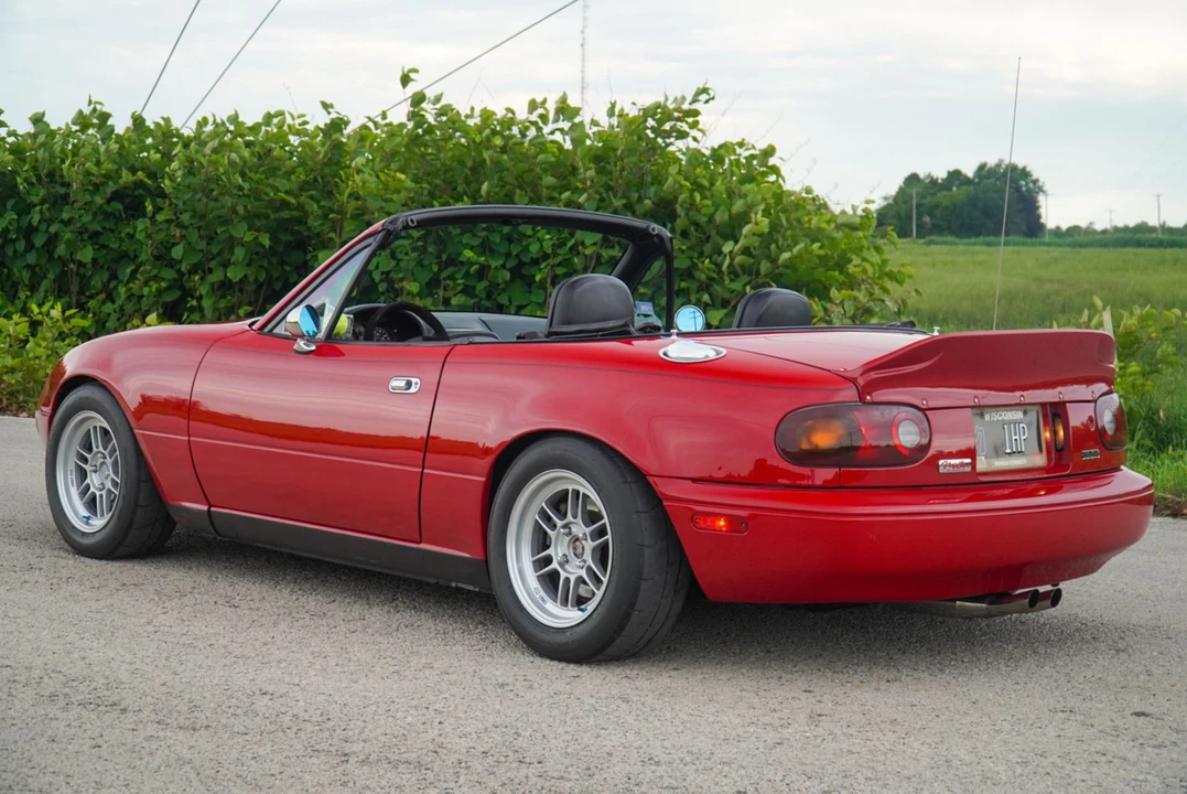 1997 Mazda NA MX-5 Miata - Image 11 of 31
