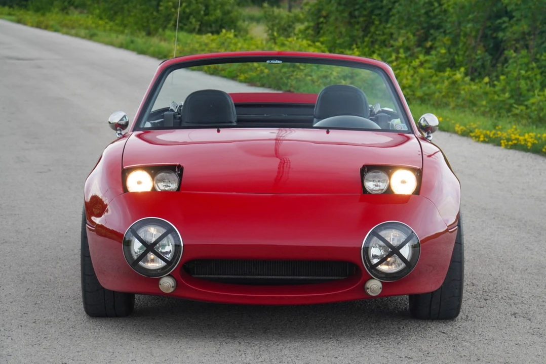 1997 Mazda NA MX-5 Miata - Image 2 of 31