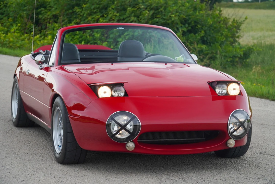 1997 Mazda NA MX-5 Miata - Image 4 of 31