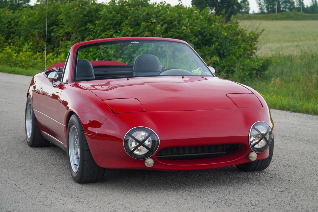 1997 Mazda NA MX-5 Miata - Image 8 of 31