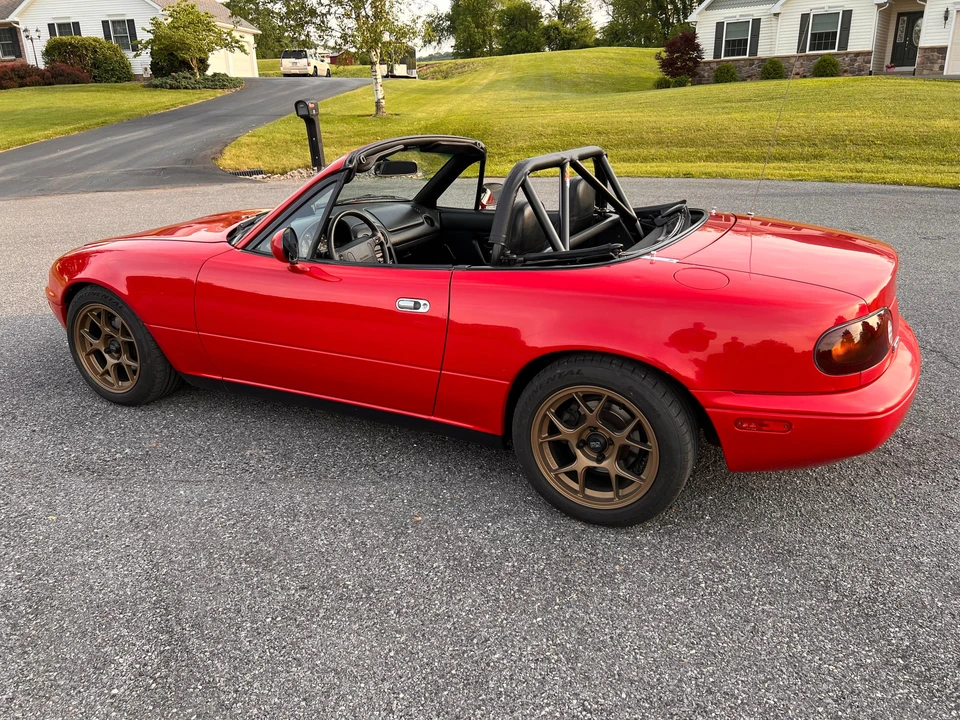 1997 Mazda NA MX-5 Miata - Image 8 of 31