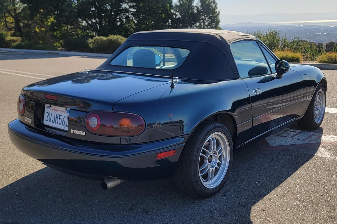 1997 Mazda NA MX-5 Miata - Image 4 of 31