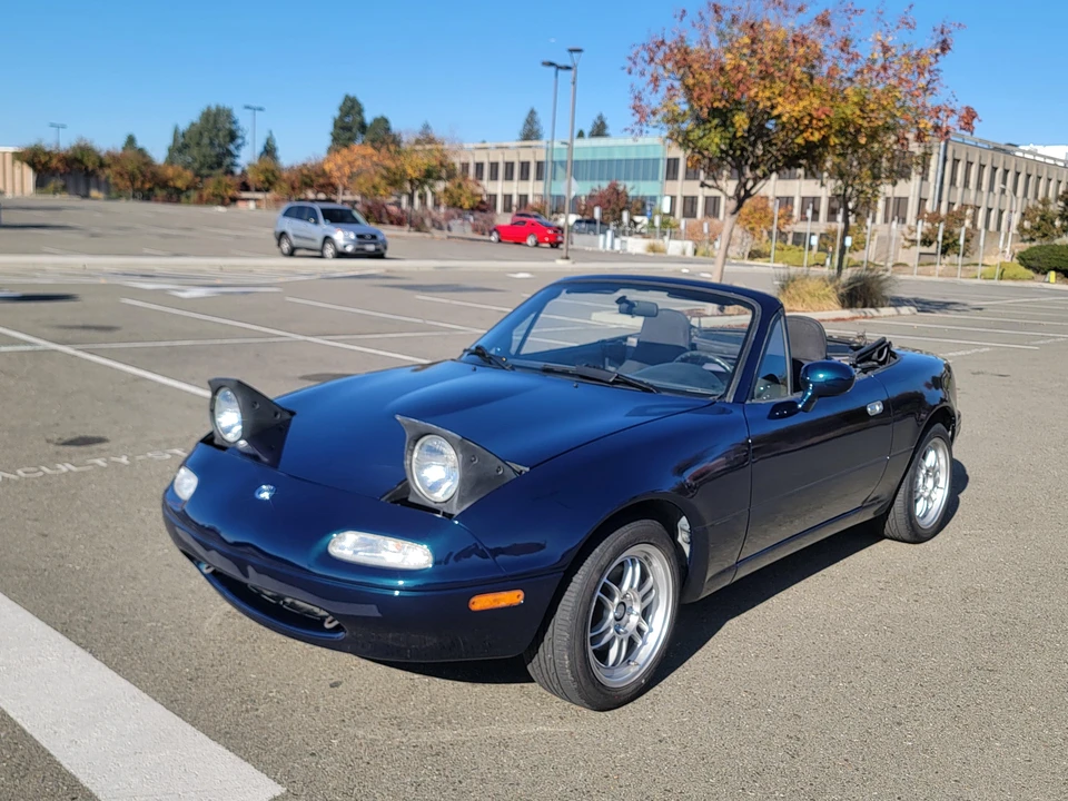 1997 Mazda NA MX-5 Miata - Image 9 of 31
