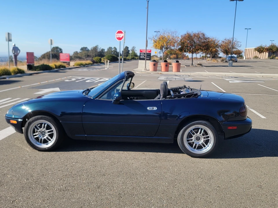 1997 Mazda NA MX-5 Miata - Image 11 of 31