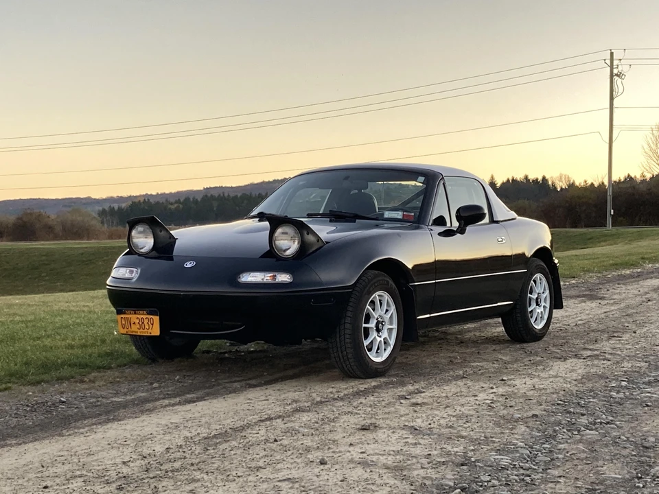 1997 Mazda NA MX-5 Miata - Image 7 of 31