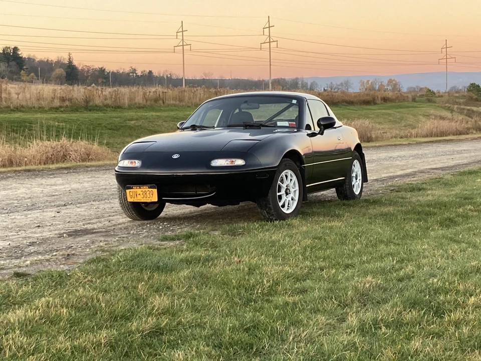 1997 Mazda NA MX-5 Miata - Image 6 of 31