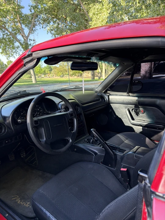 1997 Mazda NA MX-5 Miata - Image 5 of 9