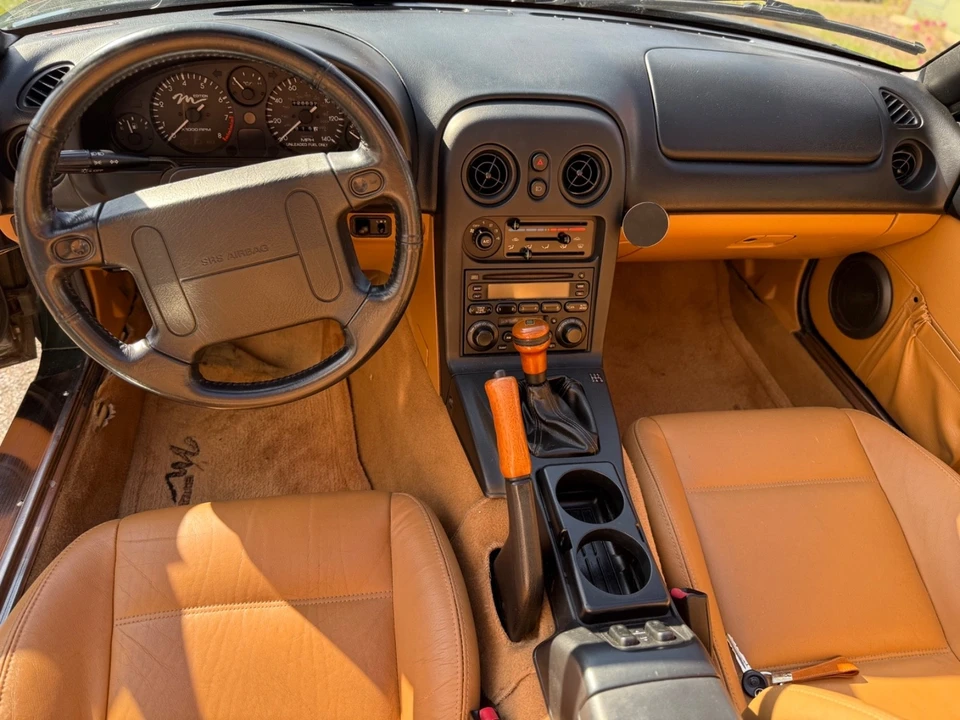 1997 Mazda NA MX-5 Miata - Image 12 of 21