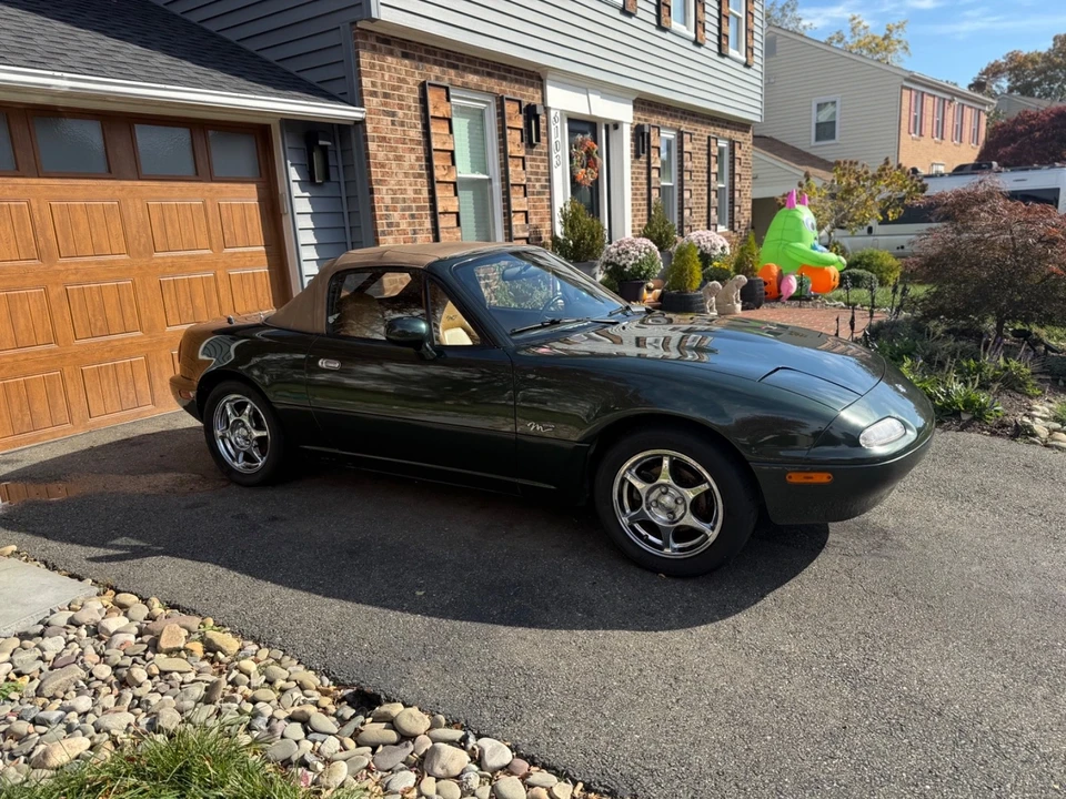 1997 Mazda NA MX-5 Miata - Image 6 of 21