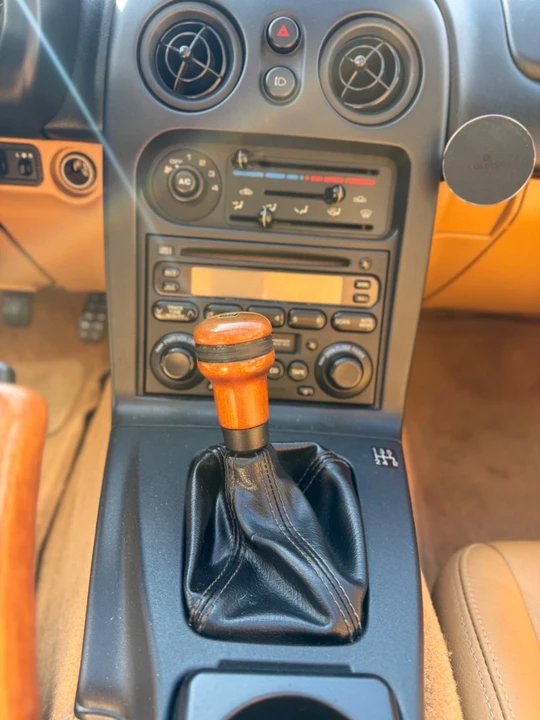 1997 Mazda NA MX-5 Miata - Image 13 of 21