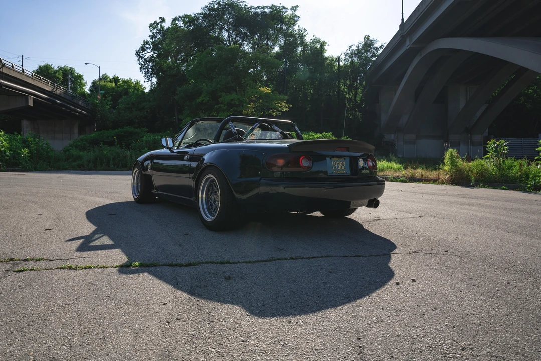 1997 Mazda NA MX-5 Miata - Image 13 of 31