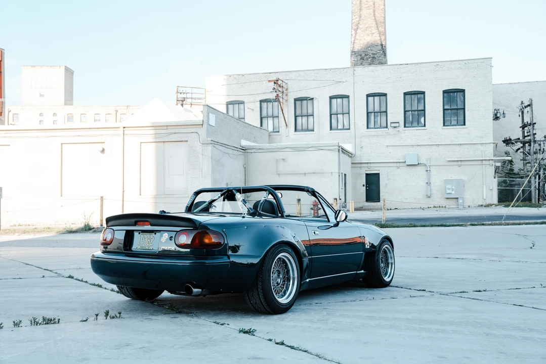 1997 Mazda NA MX-5 Miata - Image 15 of 31