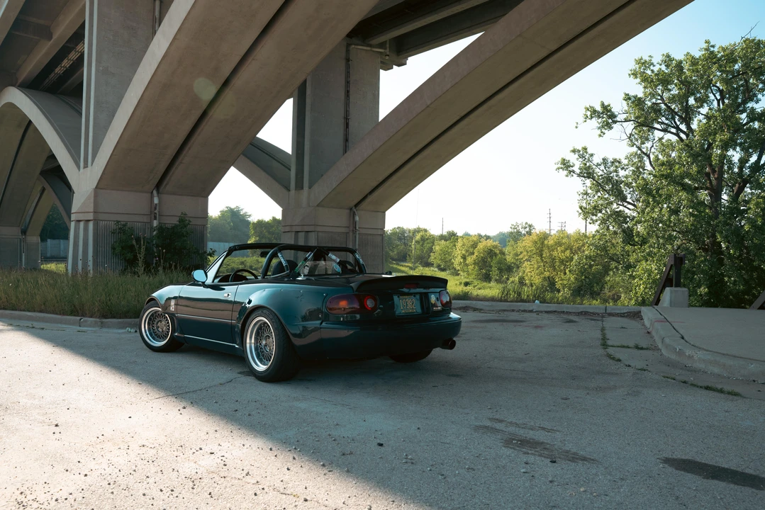 1997 Mazda NA MX-5 Miata - Image 11 of 31