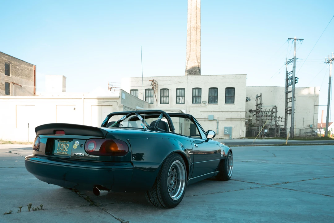 1997 Mazda NA MX-5 Miata - Image 14 of 31