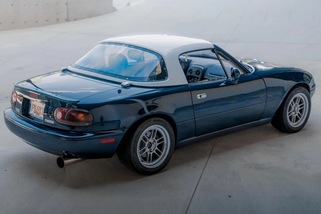 1997 Mazda NA MX-5 Miata - Image 4 of 31