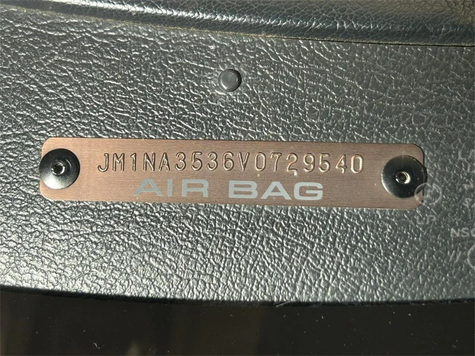 1997 Mazda NA MX-5 Miata - Image 17 of 31