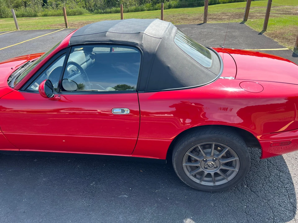 1997 Mazda NA MX-5 Miata - Image 23 of 31