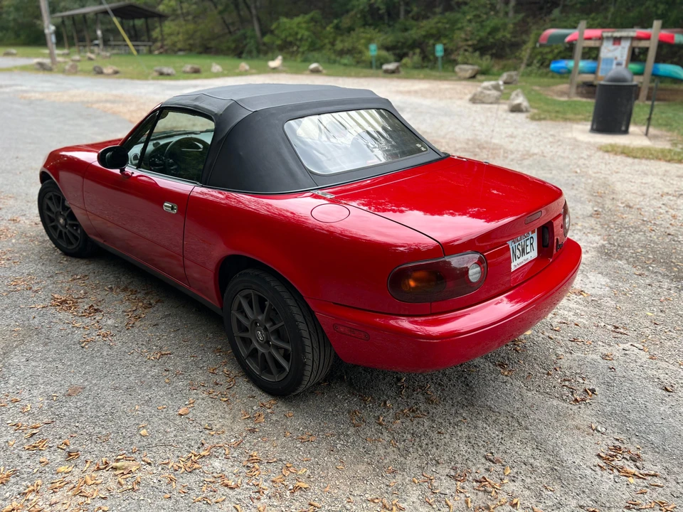 1997 Mazda NA MX-5 Miata - Image 7 of 31