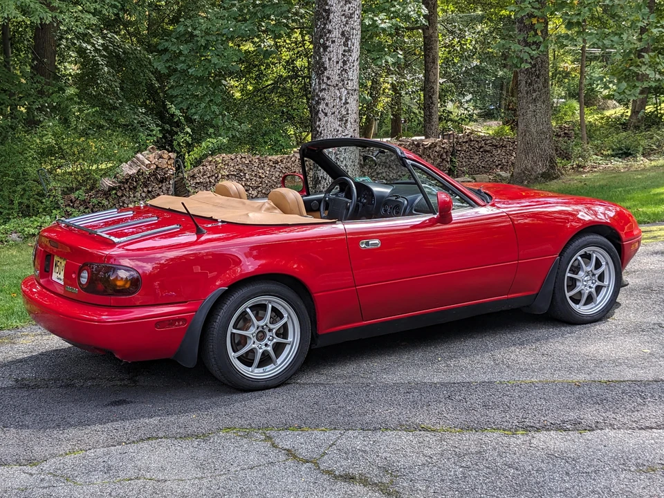 1997 Mazda NA MX-5 Miata - Image 17 of 31