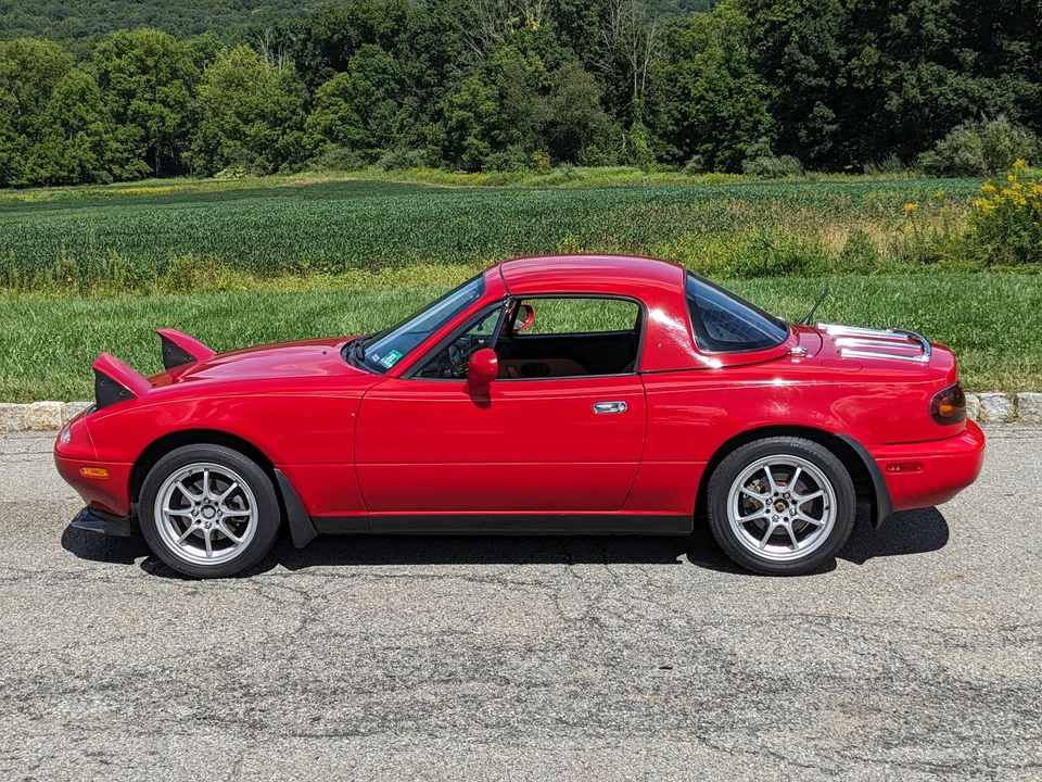 1997 Mazda NA MX-5 Miata - Image 27 of 31