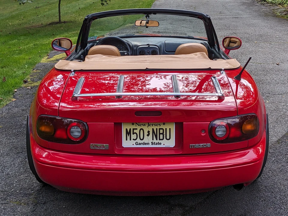 1997 Mazda NA MX-5 Miata - Image 14 of 31