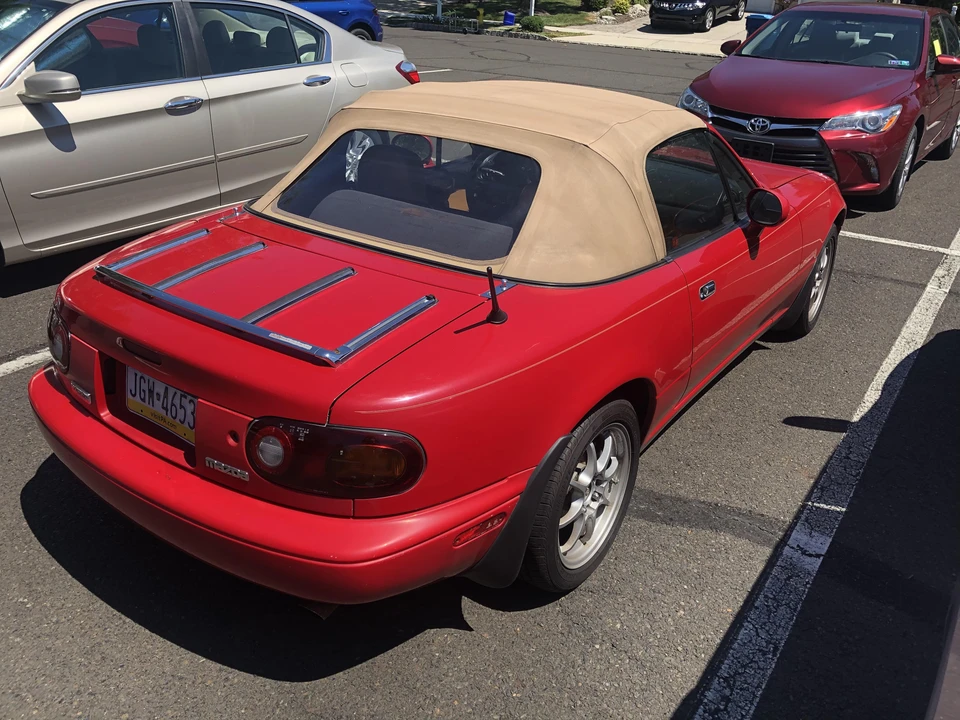 1997 Mazda NA MX-5 Miata - Image 26 of 31