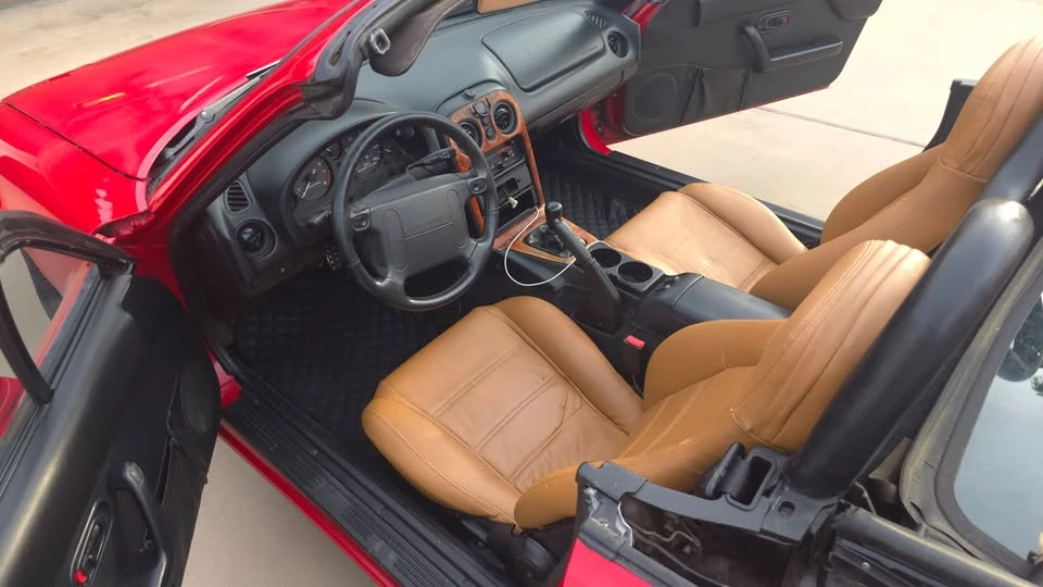 1997 Mazda NA MX-5 Miata - Image 8 of 15