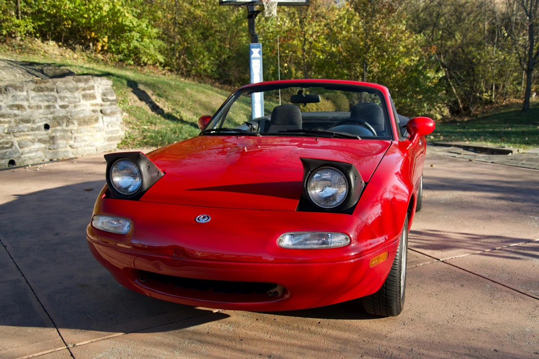 1997 Mazda NA MX-5 Miata - Image 7 of 31