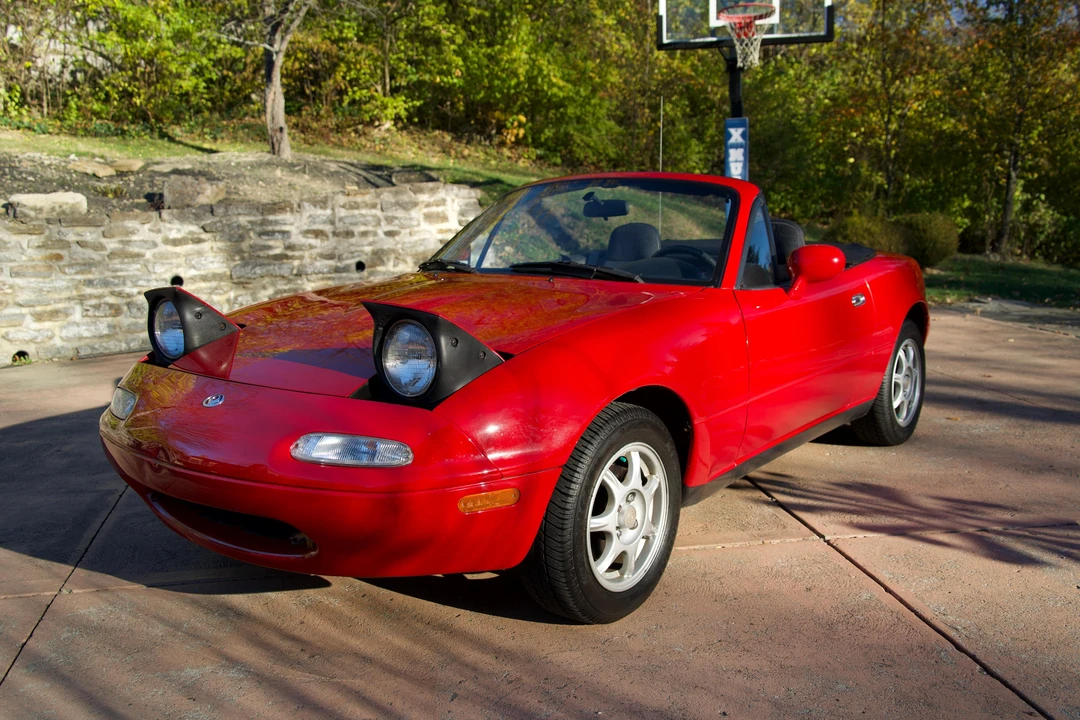 1997 Mazda NA MX-5 Miata - Image 9 of 31