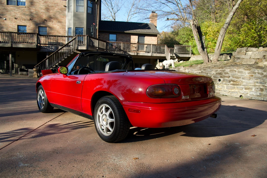 1997 Mazda NA MX-5 Miata - Image 14 of 31