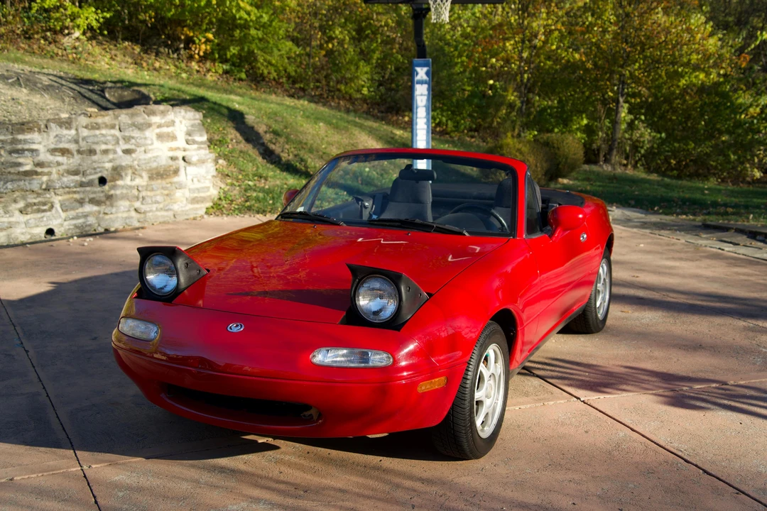 1997 Mazda NA MX-5 Miata - Image 8 of 31